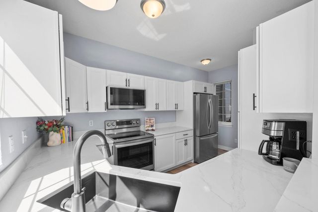 2030 Mainstreet, Hopkins, MN 55343