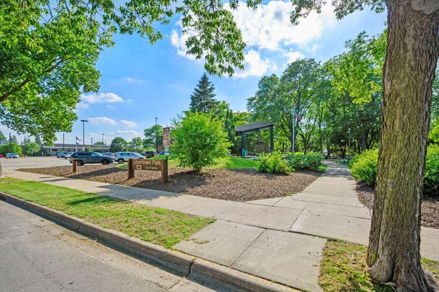 2030 Mainstreet, Hopkins, MN 55343