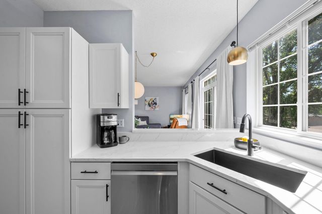 2030 Mainstreet, Hopkins, MN 55343