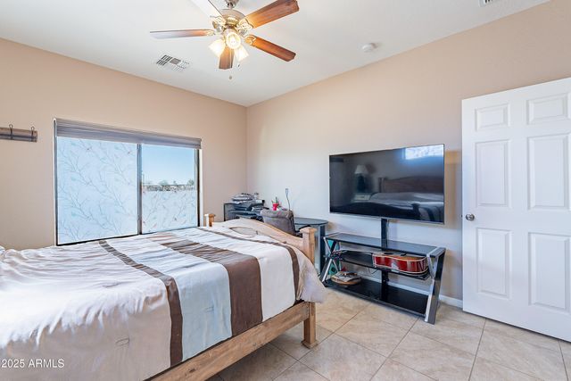 34964 N Tombstone Street, San Tan Valley, AZ 85140