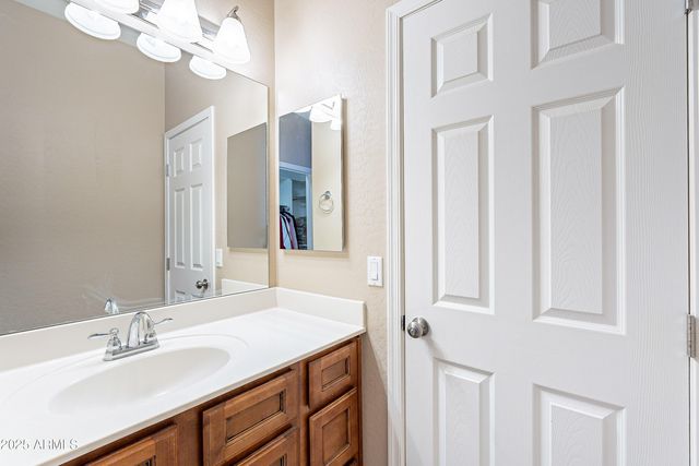 34964 N Tombstone Street, San Tan Valley, AZ 85140