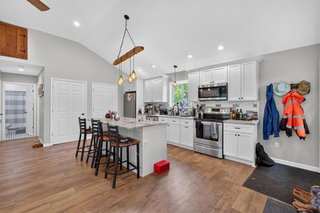 38 Clarkes Lane, Milton, NY 12547