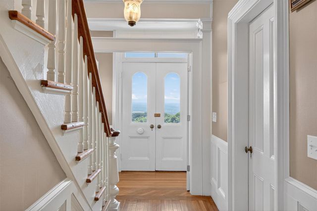 38 Clarkes Lane, Milton, NY 12547