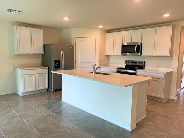 3234 EVENMORE WAY, Wildwood, FL 34785