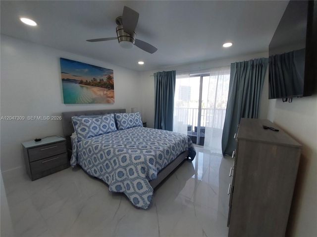 400 Golden Isles Drive 47, Hallandale Beach, FL 33009