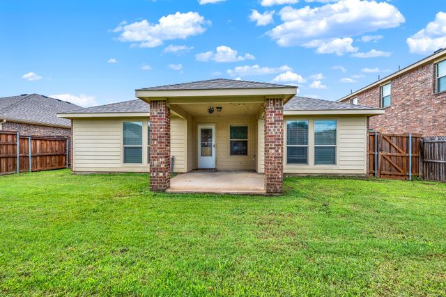 144 Meadow Crest Drive, Princeton, TX 75407