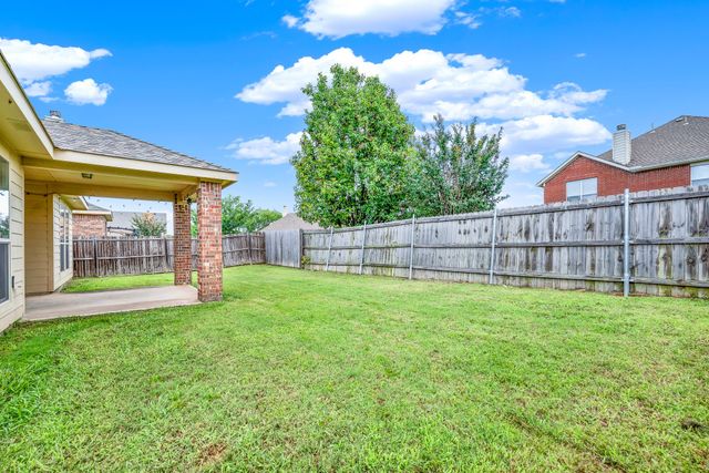 144 Meadow Crest Drive, Princeton, TX 75407