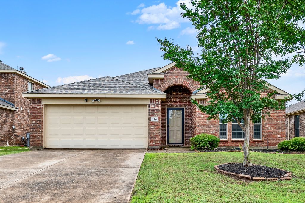 144 Meadow Crest Drive, Princeton, TX 75407