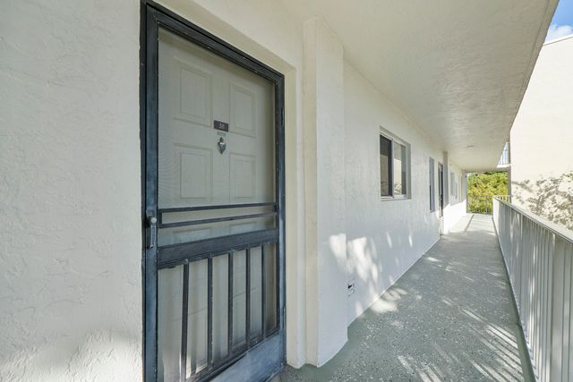2236 N Cypress Bend Drive, Pompano Beach, FL 33069