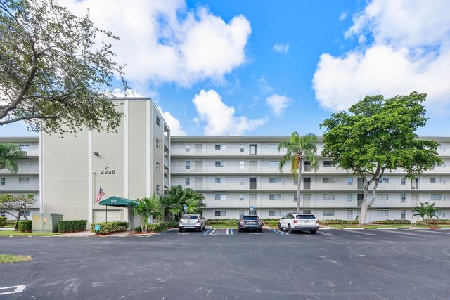 2236 N Cypress Bend Drive, Pompano Beach, FL 33069