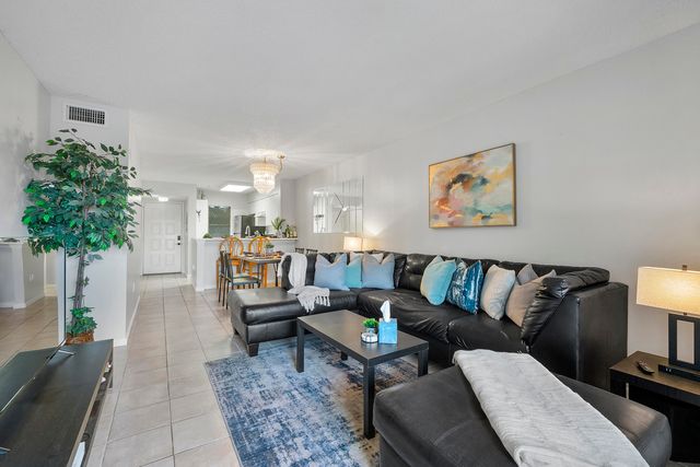 2236 N Cypress Bend Drive, Pompano Beach, FL 33069