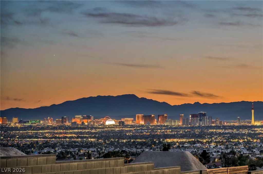 2209 Exeter Drive, Las Vegas, NV 89156 — photo 2