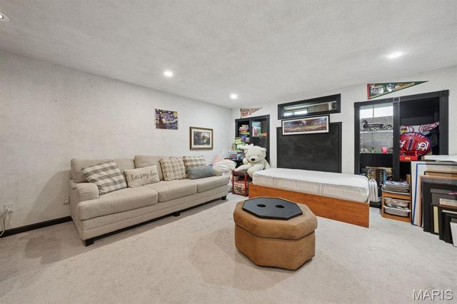 207 Flynn Court, St Peters, MO 63376