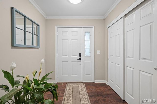 207 Flynn Court, St Peters, MO 63376