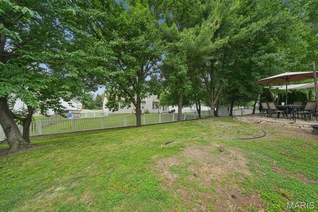 207 Flynn Court, St Peters, MO 63376