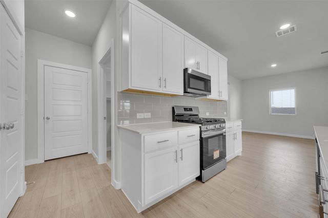 305 Millwood Road, Lavon, TX 75166