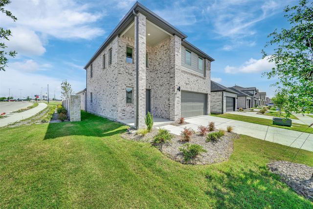 305 Millwood Road, Lavon, TX 75166