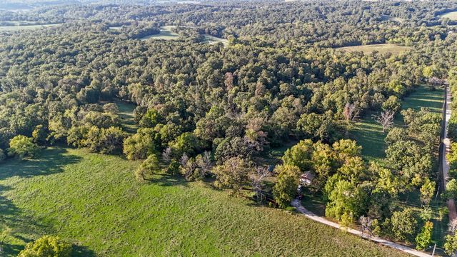 14497 Farm Road 1145, Cassville, MO 65625