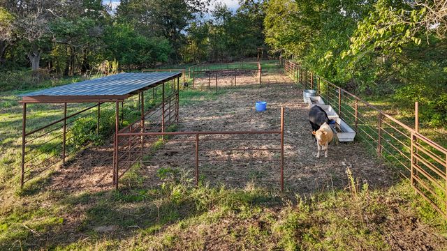 14497 Farm Road 1145, Cassville, MO 65625