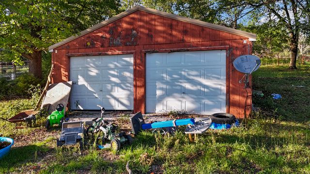 14497 Farm Road 1145, Cassville, MO 65625