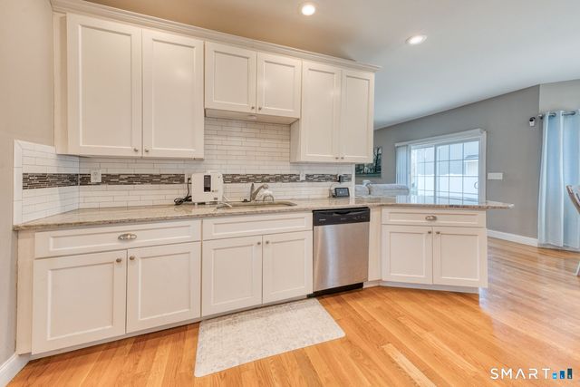 10 Talias Trail, Middletown, CT 06457