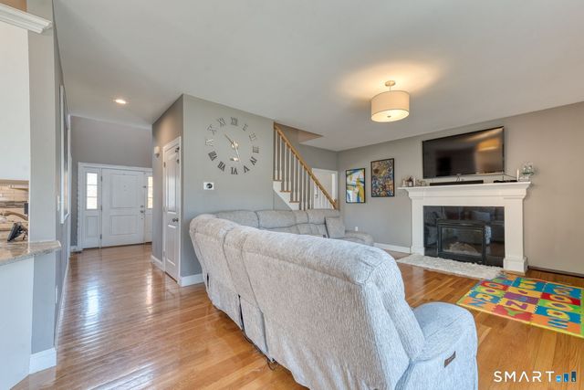 10 Talias Trail, Middletown, CT 06457