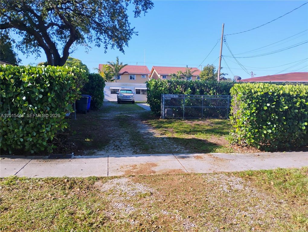 5832 Polk Street, Hollywood, FL 33021