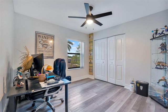 6992 SW 148th Lane, Davie, FL 33331