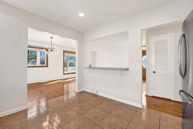 9410 Lawler Avenue, Skokie, IL 60077