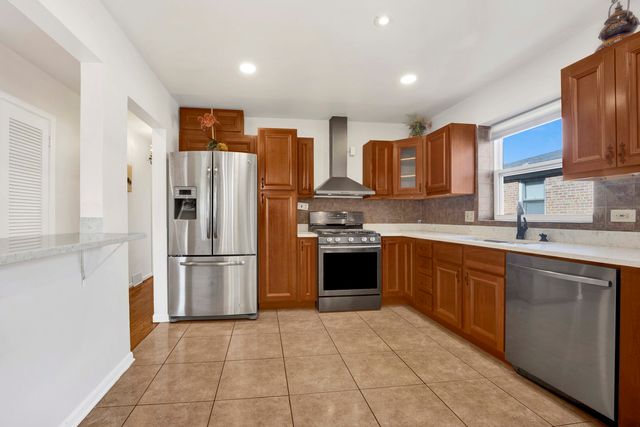 9410 Lawler Avenue, Skokie, IL 60077