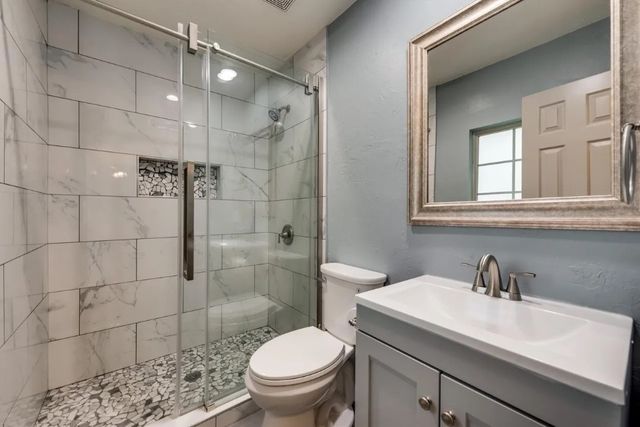 51 Stage Coach Road, Fort Worth, TX 76244