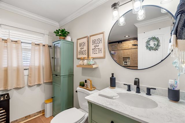 63 Tampa Street, Nashua, NH 03064