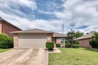 9020 Noontide Drive, Fort Worth, TX 76179