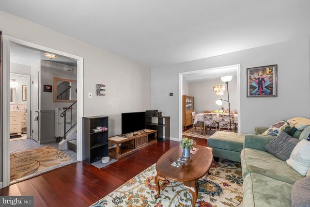1780 FOREST DR, Williamstown, NJ 08094
