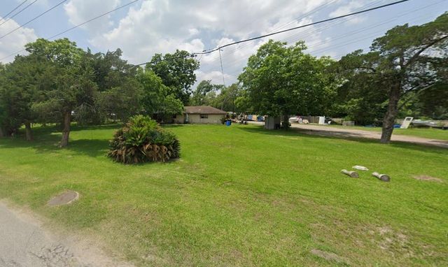 4307 Crosby Cedar Bayou Road, Baytown, TX 77521