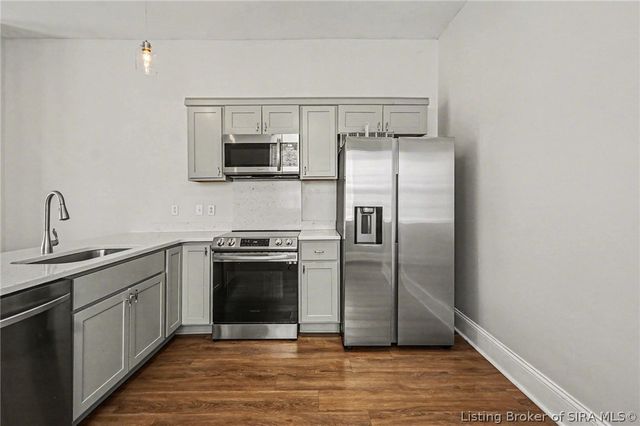 920 Main Street W, Madison, IN 47250