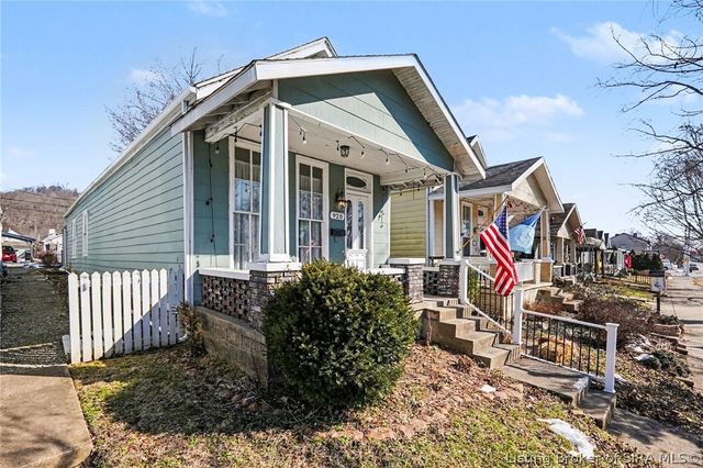 920 Main Street W, Madison, IN 47250