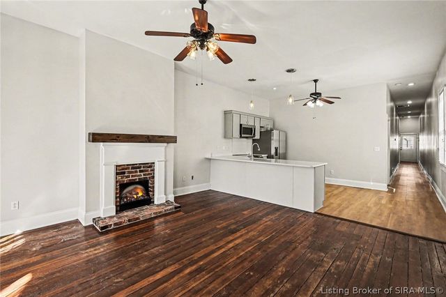 920 Main Street W, Madison, IN 47250