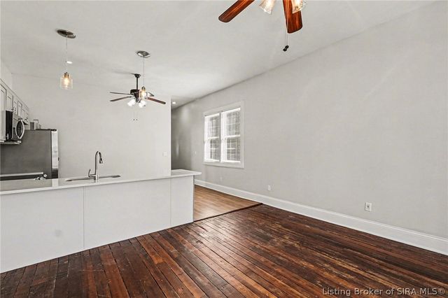 920 Main Street W, Madison, IN 47250