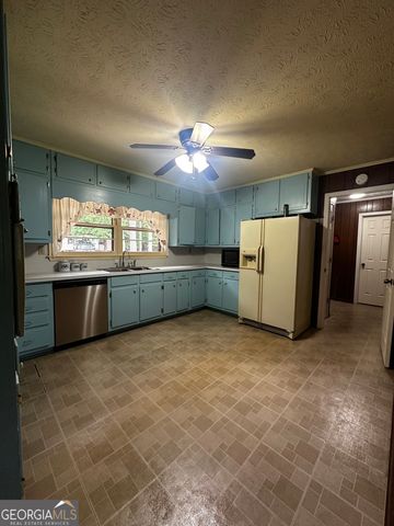 12276 Flat Shoals Road, Covington, GA 30016