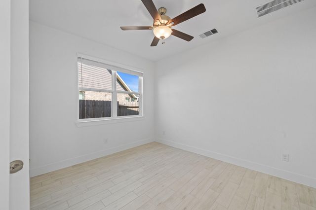 19307 Poppy Village Circle, Magnolia, TX 77355