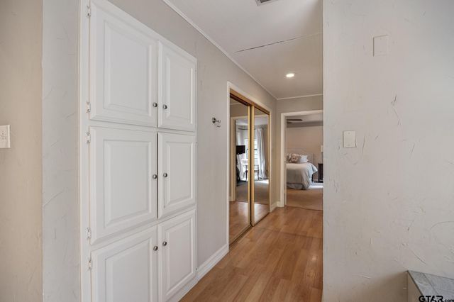 807 Fox Cove St, Tyler, TX 75703