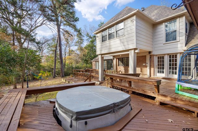 807 Fox Cove St, Tyler, TX 75703
