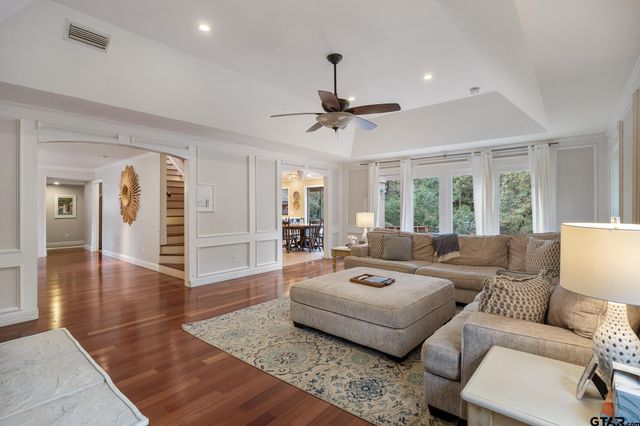 807 Fox Cove St, Tyler, TX 75703