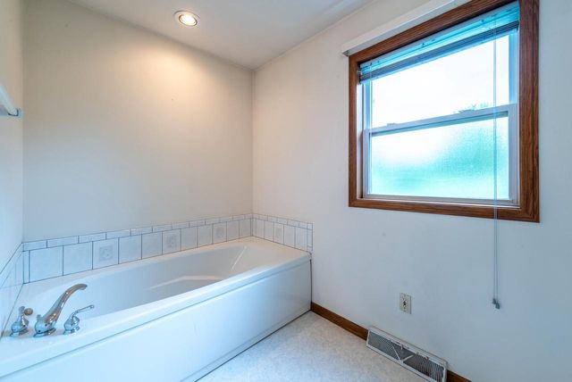 3740 109th STREET, Pleasant Prairie, WI 53158