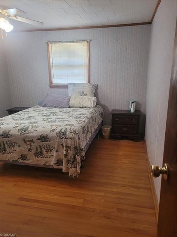 250 Hilltop Acres Street, North Wilkesboro, NC 28659