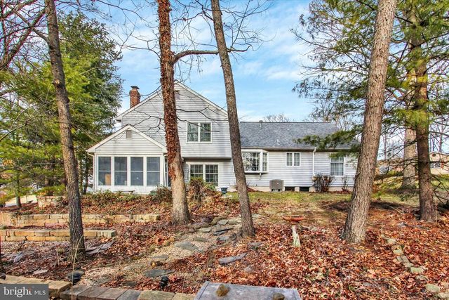 78 TWIN LAKES DR, Gettysburg, PA 17325