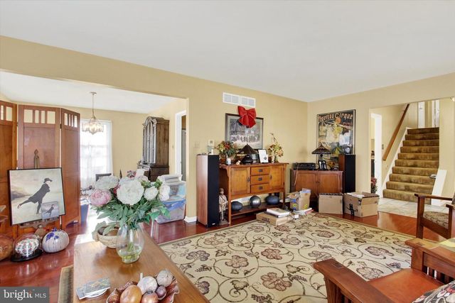 78 TWIN LAKES DR, Gettysburg, PA 17325