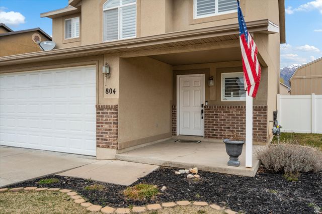 804 WILLOWBROOK LN, Pleasant View, UT 84404