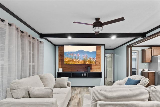 1416 S High St, Columbia, TN 38401